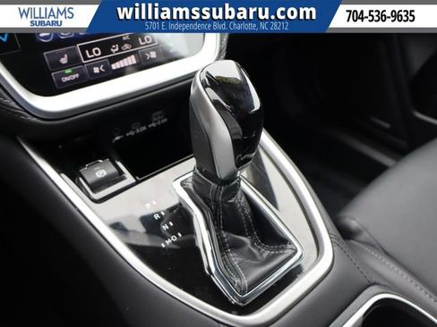 Used 2024 Subaru Outback Limited AWD/4WD image 31