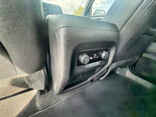 Certified 2024 Chevrolet Traverse LS w/ Midnight/Sport Edition FWD image 20