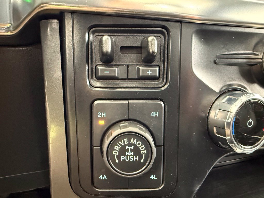 Used 2023 Ford F150 Lariat w/ Equipment Group 502A High AWD/4WD image 41