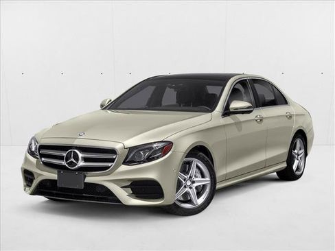 Used 2017 Mercedes-Benz E 300 image 1