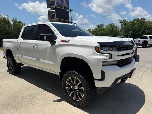 Used 2020 Chevrolet Silverado 1500 RST AWD/4WD image 28