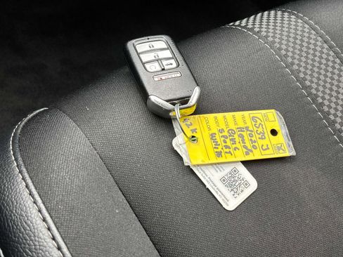 Used 2020 Honda Civic Sport image 25