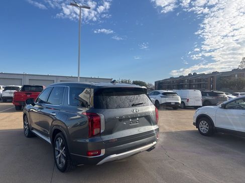 Used 2021 Hyundai Palisade Limited image 8