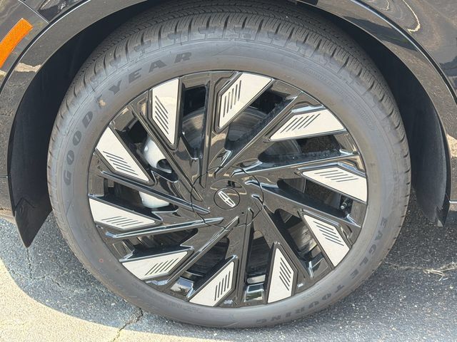 New 2026 Lincoln Nautilus Reserve w/ Jet Appearance Package AWD/4WD image 12