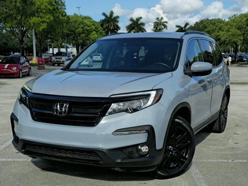 Used 2022 Honda Pilot Special Edition image 2