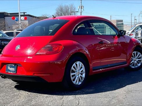 Used 2012 Volkswagen Beetle 2.5 image 11