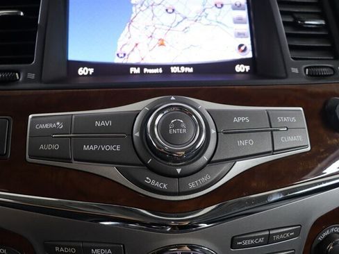 Used 2018 INFINITI QX80 4WD w/ Driver Assistance Package image 17