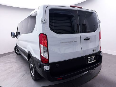 Used 2020 Ford Transit 350 XL image 7