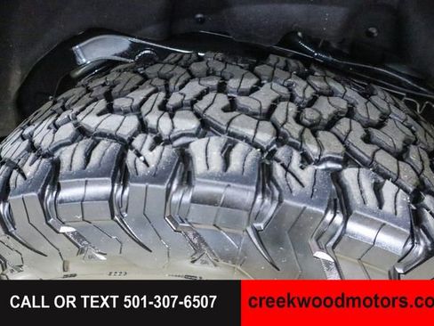 Used 2024 Ford Bronco Badlands AWD/4WD image 19