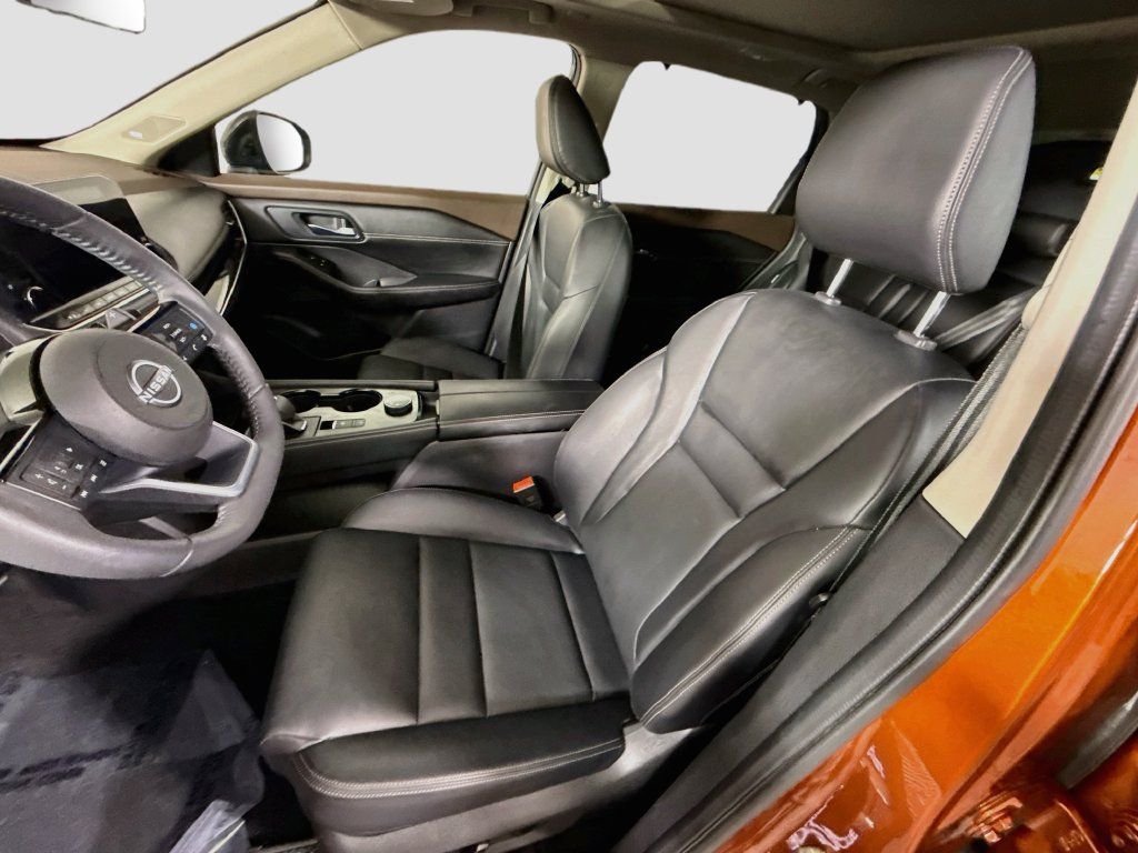 Certified 2023 Nissan Rogue SL w/ SL Premium Package AWD/4WD image 28