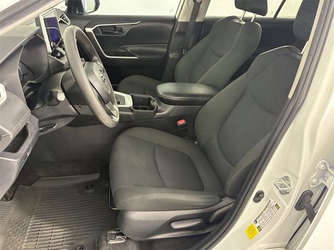 Used 2023 Toyota RAV4 LE image 12