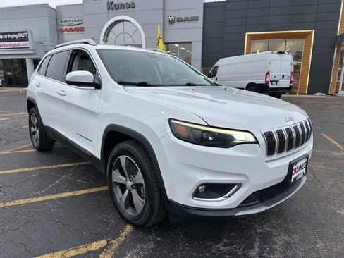 Certified 2019 Jeep Cherokee Limited image 4