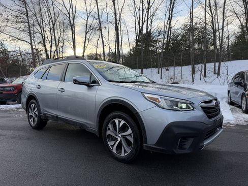 Used 2020 Subaru Outback Limited XT image 17