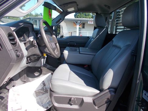 Used 2011 Ford F550 4x4 Regular Cab Super Duty w/ Payload Upgrade Pkg image 5