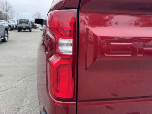 Used 2020 Chevrolet Silverado 1500 LT Trail Boss image 10