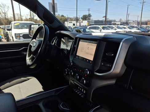 Used 2023 RAM 1500 Big Horn image 12
