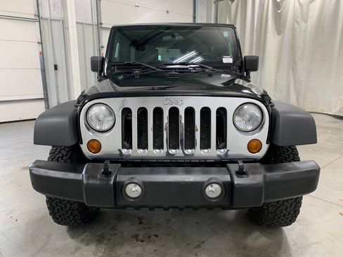 Used 2010 Jeep Wrangler Unlimited Sport AWD/4WD image 14