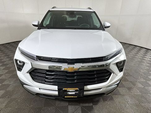 Used 2025 Chevrolet TrailBlazer LT FWD image 8
