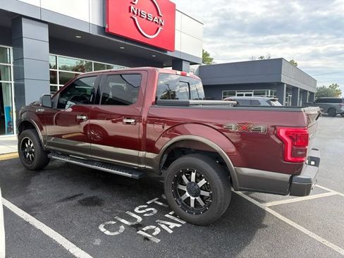 Used 2017 Ford F150 Lariat w/ Equipment Group 502A Luxury AWD/4WD image 2