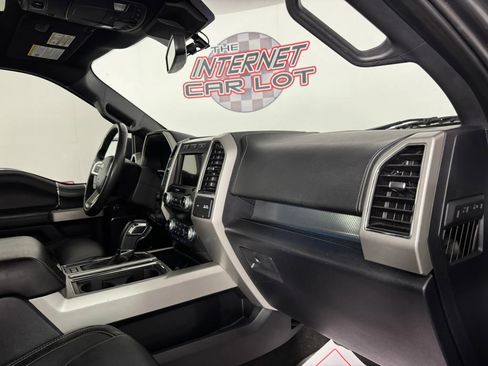 Used 2020 Ford F150 Lariat w/ Equipment Group 502A Luxury image 12