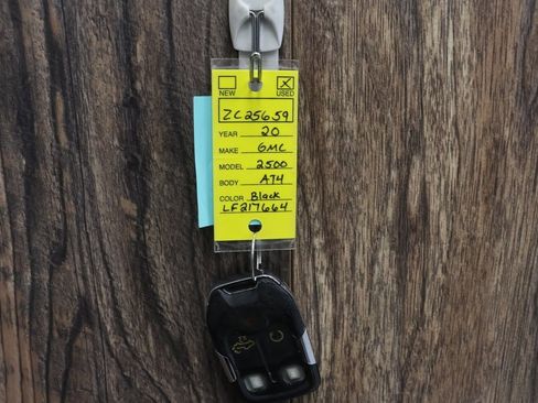 Used 2020 GMC Sierra 2500 AT4 image 32