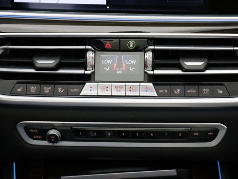 Used 2021 BMW X5 xDrive45e w/ Parking Assistance Package image 37