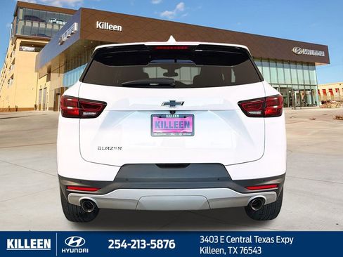 Used 2023 Chevrolet Blazer LT w/ Driver Confidence Package image 7