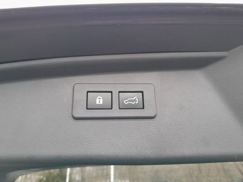 Used 2020 Subaru Outback Touring AWD/4WD image 36