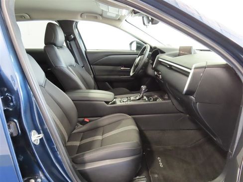 Used 2025 MAZDA CX-50 AWD 2.5 S w/ Preferred Package image 35