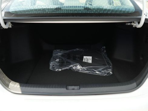 New 2026 Honda Accord LX image 8