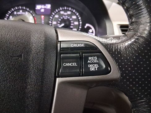 Used 2015 Honda Odyssey EX-L image 23