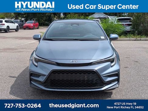 Used 2024 Toyota Corolla SE FWD image 8