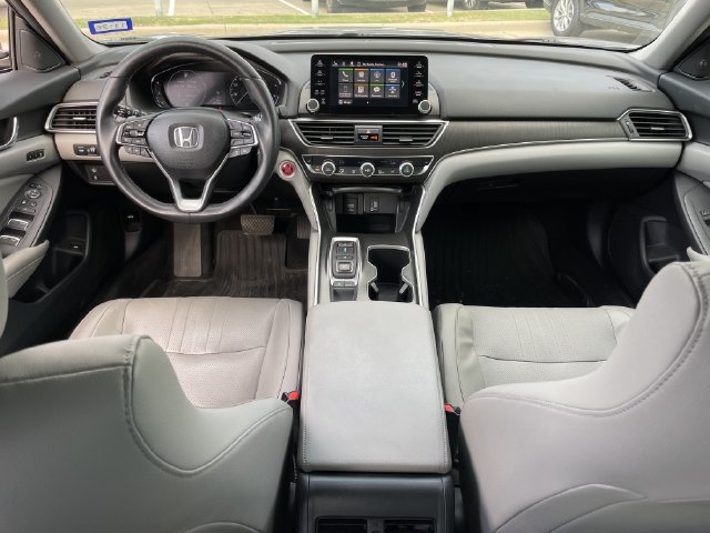 Used 2018 Honda Accord EX-L image 10