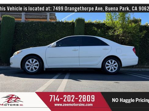 Used 2003 Toyota Camry XLE image 10