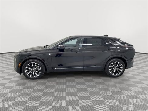 New 2025 Cadillac Lyriq Sport image 6