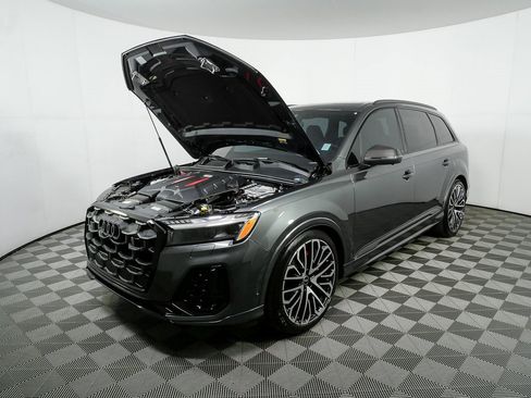 Used 2026 Audi SQ7 Prestige w/ S Sport Package image 36