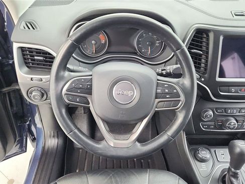 Used 2021 Jeep Cherokee Latitude Lux w/ Comfort/Convenience Group image 26