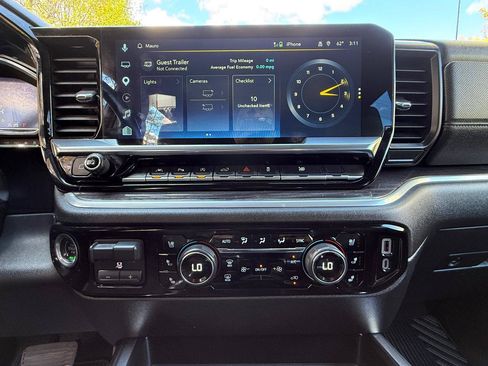 Used 2023 Chevrolet Silverado 1500 LTZ w/ LTZ Premium Package AWD/4WD image 20