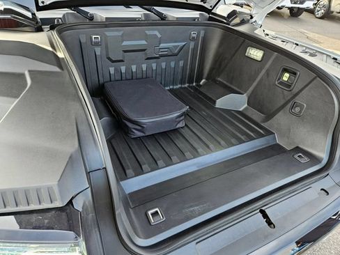 Used 2024 GMC Hummer EV 3X AWD/4WD image 26
