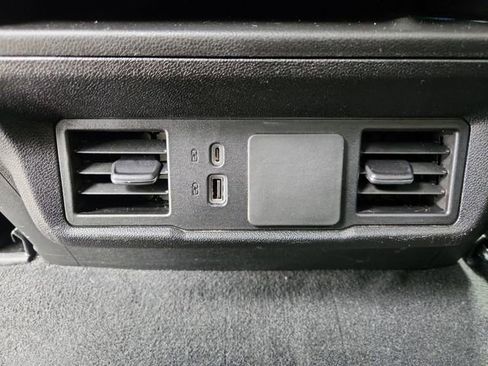 Used 2024 Chevrolet Silverado 1500 Custom Trail Boss w/ LPO, Dark Essentials Package image 20