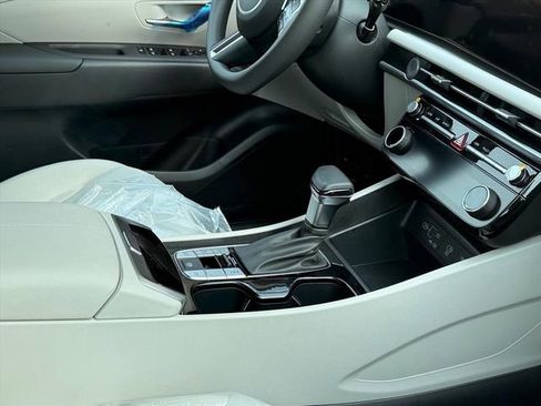 New 2026 Hyundai Tucson SEL image 8