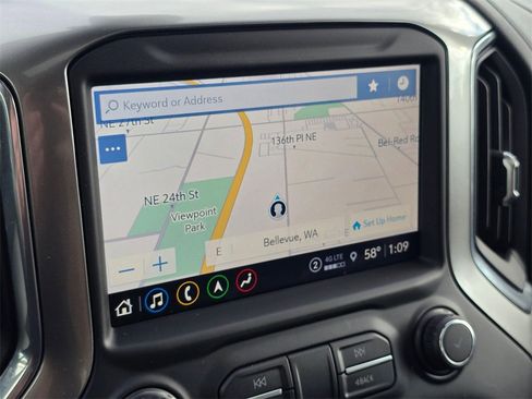 Used 2021 Chevrolet Silverado 2500 LTZ w/ LTZ Premium Package image 36