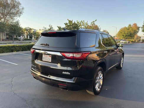 Used 2018 Chevrolet Traverse High Country w/ LPO, Cargo Package AWD/4WD image 9