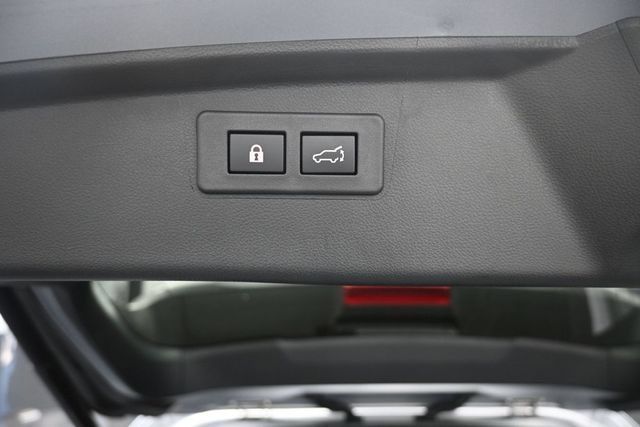 Used 2025 Subaru Outback Limited w/ Popular Package #2 AWD/4WD image 27