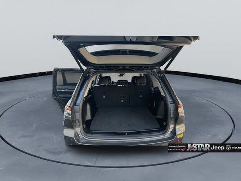 Used 2022 Jeep Grand Cherokee Limited 4xe w/ Luxury Tech Group II image 7