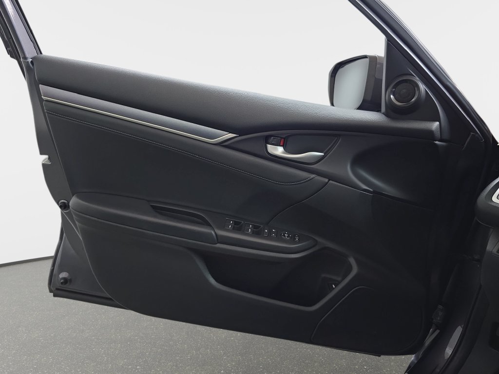 Used 2018 Honda Civic EX-L image 27