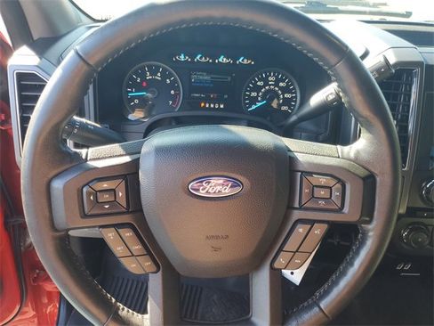 Used 2018 Ford F150 XLT w/ Equipment Group 302A Luxury image 15