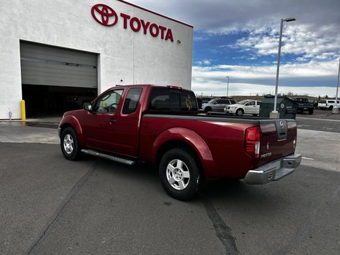 Used 2007 Nissan Frontier SE w/ SE Value Truck Pkg image 3