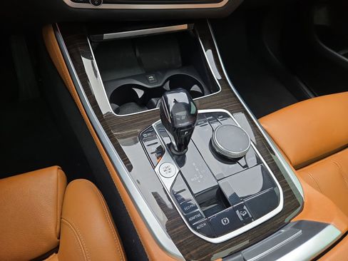 Used 2019 BMW X5 xDrive40i w/ Convenience Package image 22