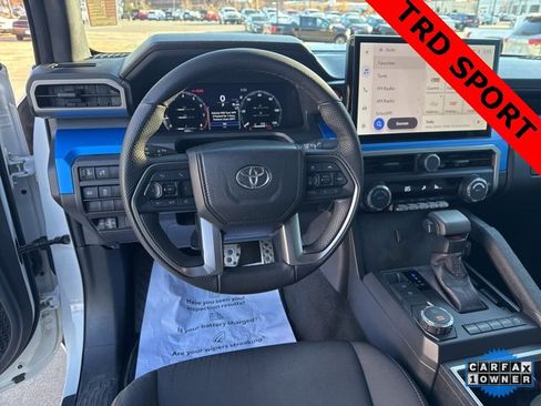 Used 2024 Toyota Tacoma TRD Sport image 17